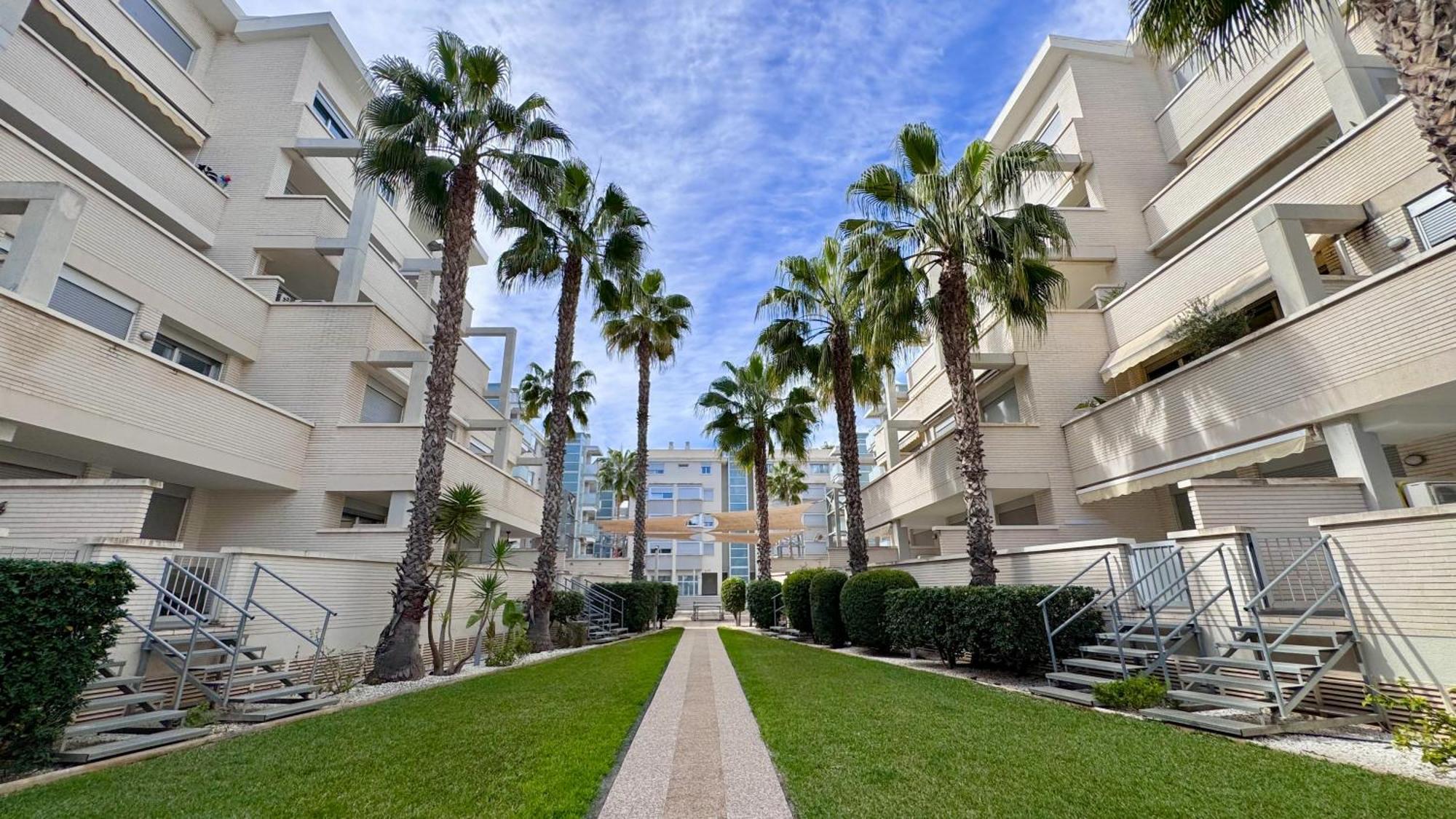 Elegance - Vacaciones Y Bienestar Appartement Dénia Buitenkant foto